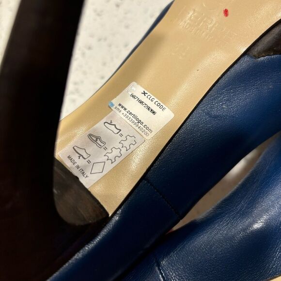 Gianfranco Ferre Blue Leather Pumps Size 39 - Picture 8 of 9